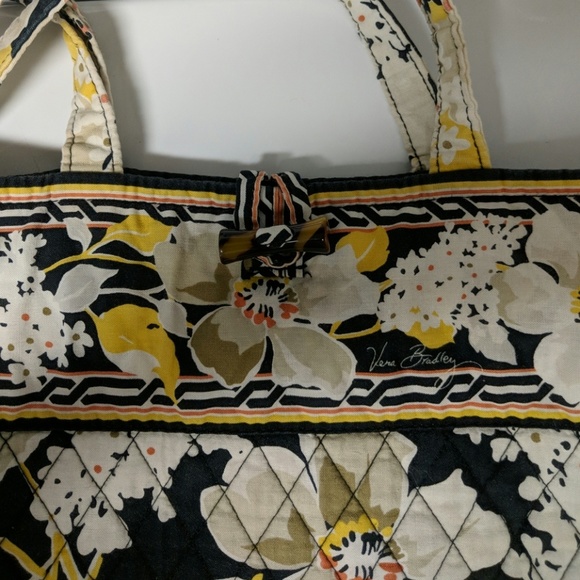 Vera Bradley Tote, excellent condition - Picture 3 of 4